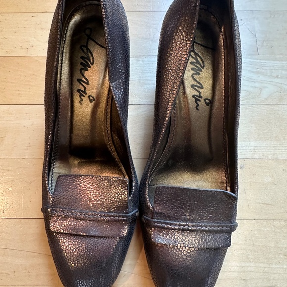 LANVIN Gold crackled pumps, 38.5 , L1055 - Picture 3 of 7